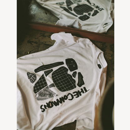 THE COMMONS Tシャツ